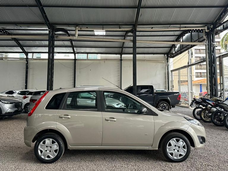 Ford Fiesta SE 1.0 8V Flex 5p