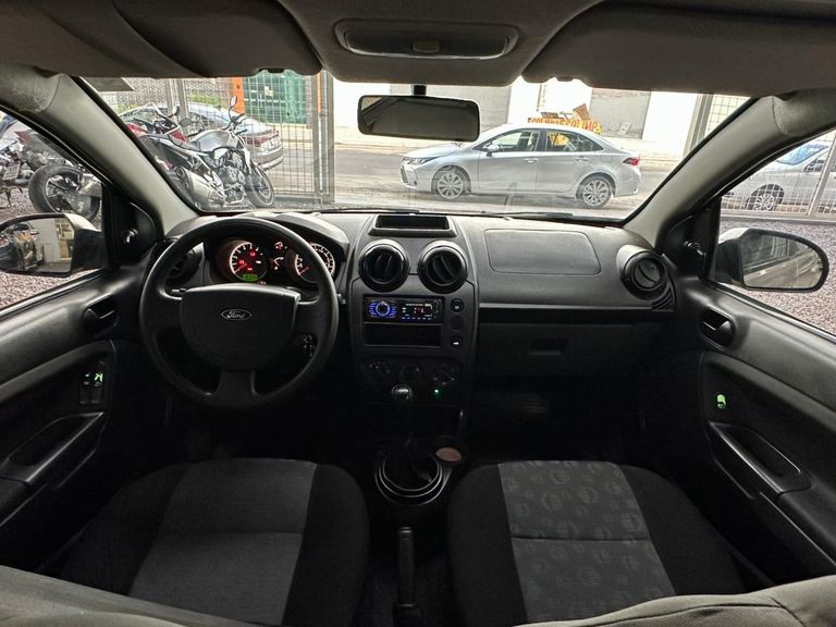 Ford Fiesta SE 1.0 8V Flex 5p