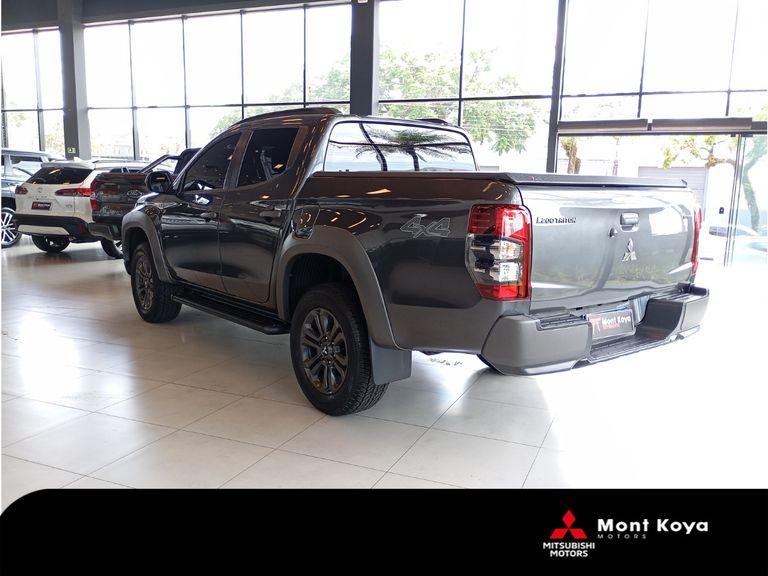 Mitsubishi L200 Trit. S.Out. GLS 2.4 CD Diesel Aut.