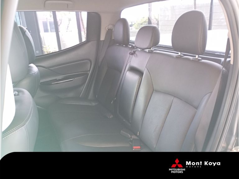 Mitsubishi L200 Trit. S.Out. GLS 2.4 CD Diesel Aut.