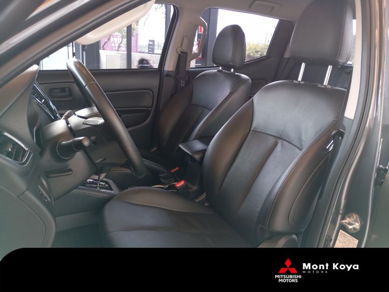 Mitsubishi L200 Trit. S.Out. GLS 2.4 CD Diesel Aut.