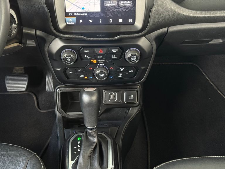 Jeep Renegade Long. T270 1.3 TB 4x2 Flex Aut.