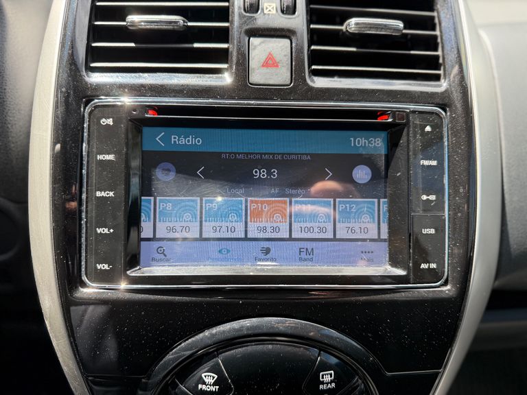 Nissan VERSA SL 1.6 16V FlexStart 4p Mec.