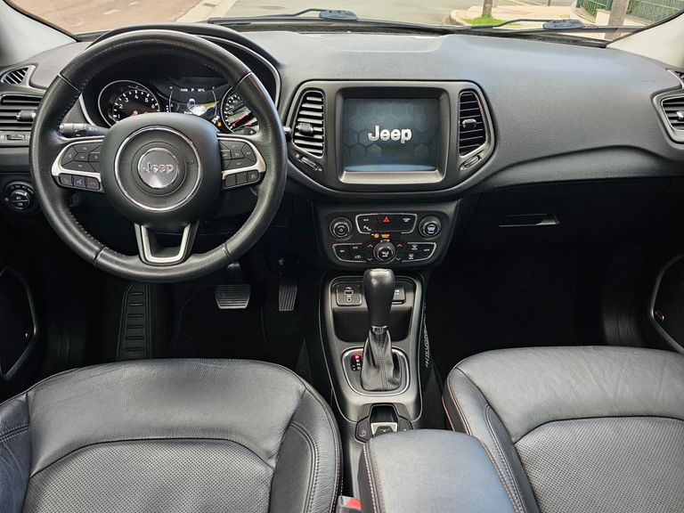 Jeep COMPASS LONGITUDE 2.0 4x2 Flex 16V Aut.