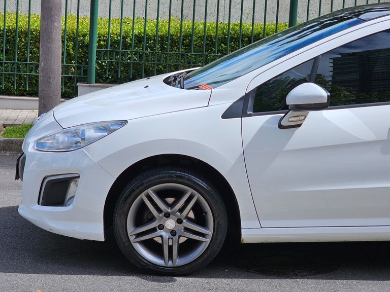 Peugeot 308 Allure 2.0 Flex 16V 5p Aut.