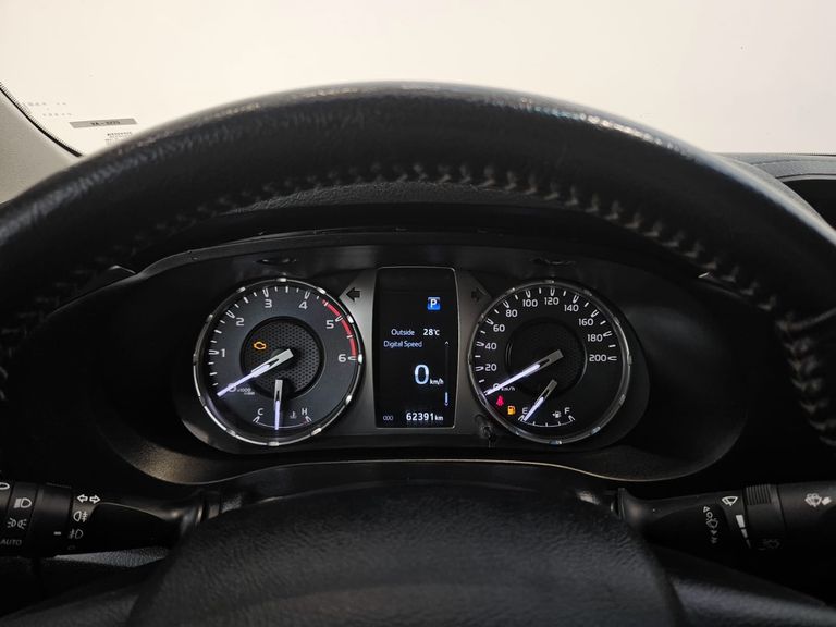 Toyota Hilux CD SR 4x4 2.8 TDI Diesel Aut.