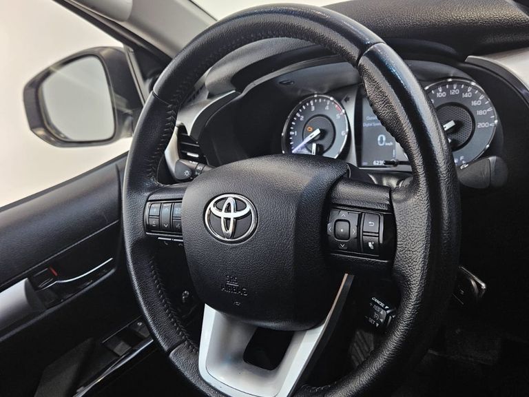 Toyota Hilux CD SR 4x4 2.8 TDI Diesel Aut.