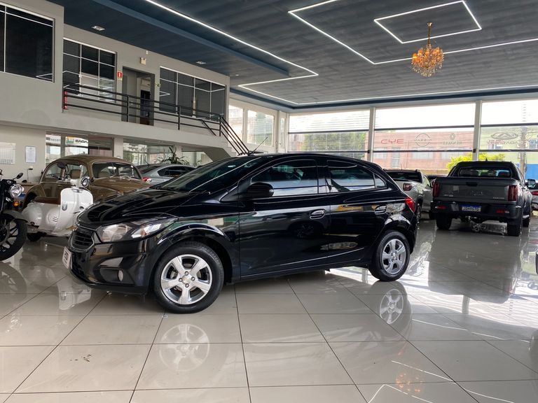 Chevrolet ONIX HATCH LT 1.4 8V FlexPower 5p Mec.
