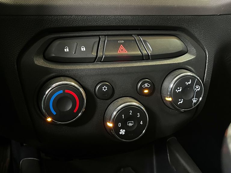 Chevrolet PRISMA Sed. LT 1.0 8V FlexPower 4p