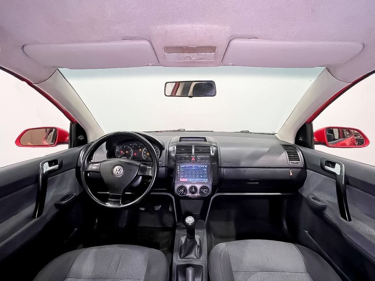 VolksWagen Polo Sedan 1.6 Mi Total Flex 8V 4p