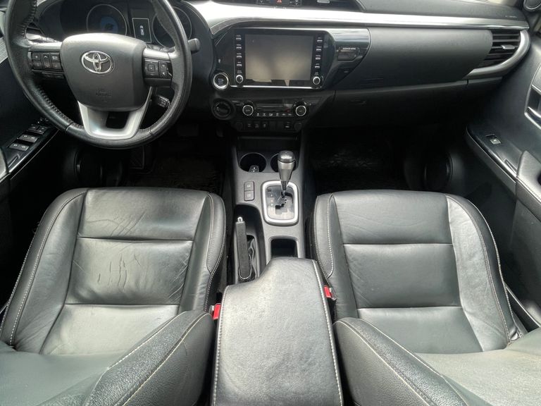 Toyota Hilux CD SRV 4x4 2.8 TDI Diesel Aut.