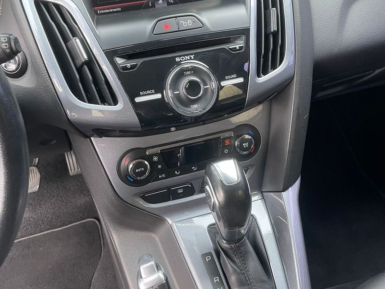 Ford Focus TITA/TITA Plus 2.0  Flex 5p Aut.