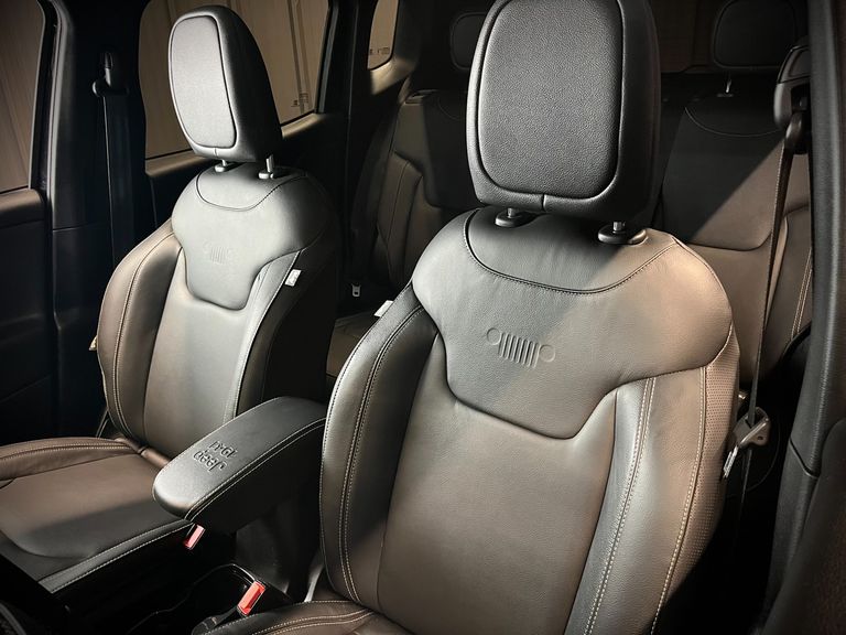 Jeep Renegade Long. T270 1.3 TB 4x2 Flex Aut.