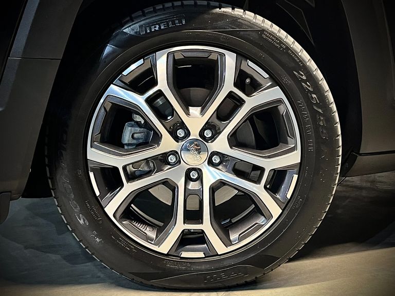 Jeep Renegade Long. T270 1.3 TB 4x2 Flex Aut.