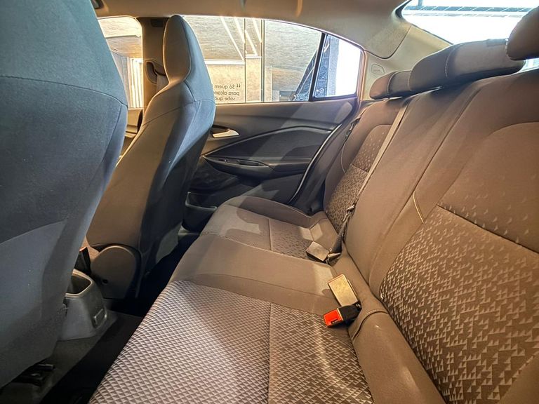 Chevrolet ONIX SEDAN Plus LT 1.0 12V Flex 4p Mec.