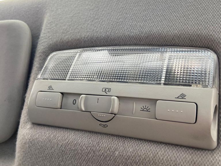 VolksWagen Fox 1.6 Mi Total Flex 8V 5p