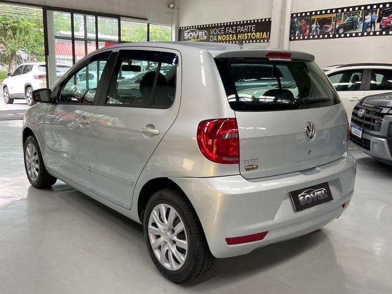 VolksWagen Fox 1.6 Mi Total Flex 8V 5p