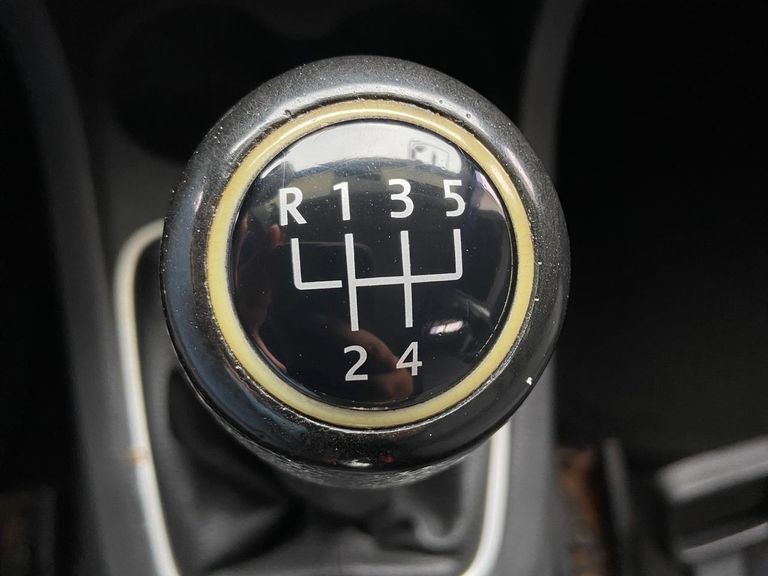 VolksWagen Fox 1.6 Mi Total Flex 8V 5p