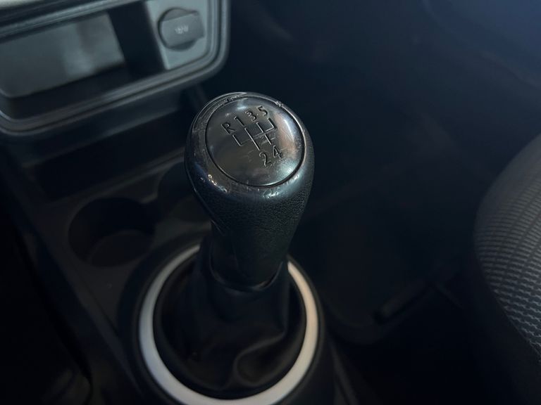 VolksWagen Gol (novo) 1.0 Mi Total Flex 8V 4p