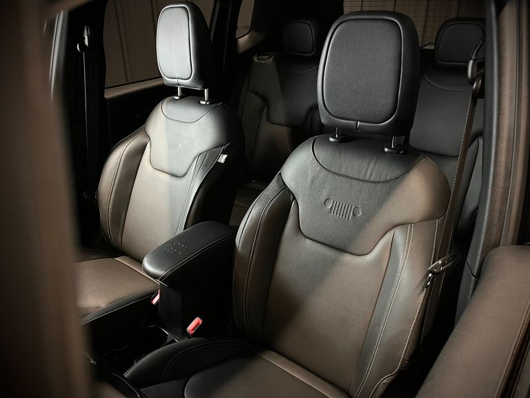 Jeep Renegade Long. T270 1.3 TB 4x2 Flex Aut.