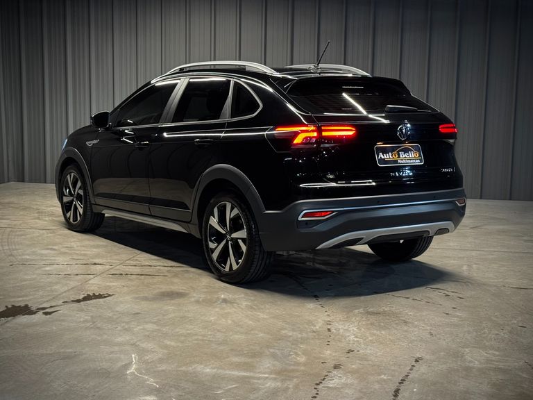 VolksWagen Nivus Highline 1.0 200 TSI Flex Aut.