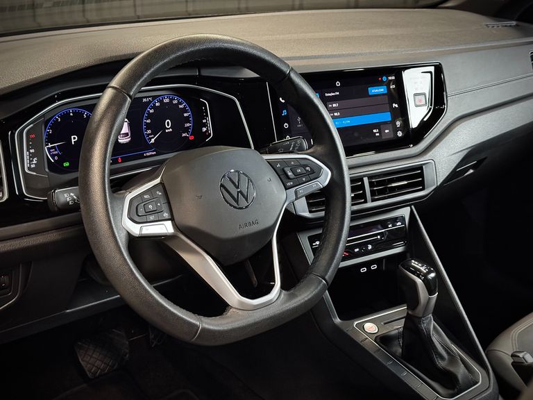 VolksWagen Nivus Highline 1.0 200 TSI Flex Aut.