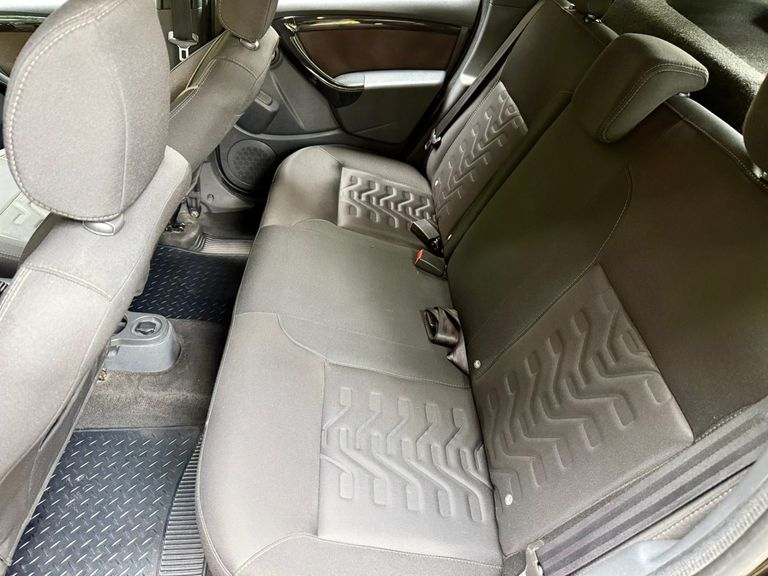 Renault DUSTER Dynamique 2.0 Flex 16V Aut.