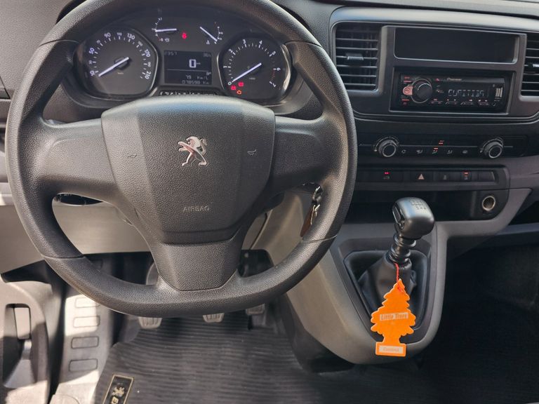 Peugeot Expert Cargo 1.5 Turbo Diesel