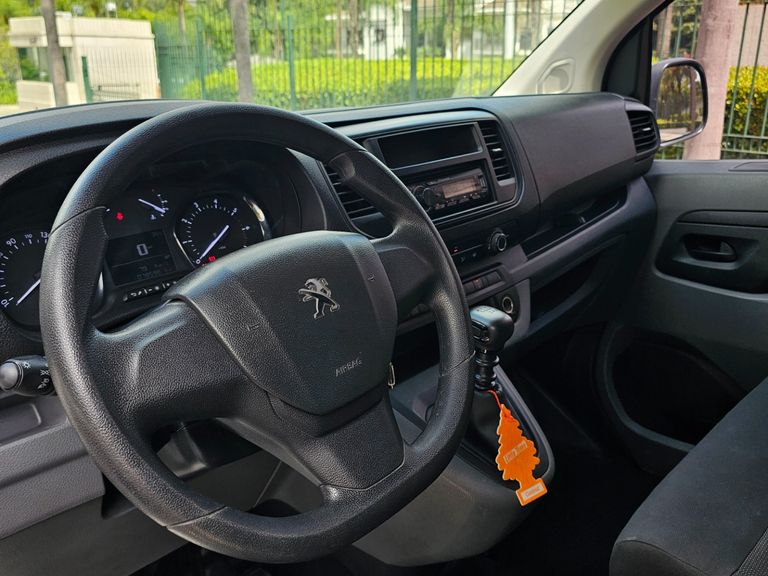 Peugeot Expert Cargo 1.5 Turbo Diesel