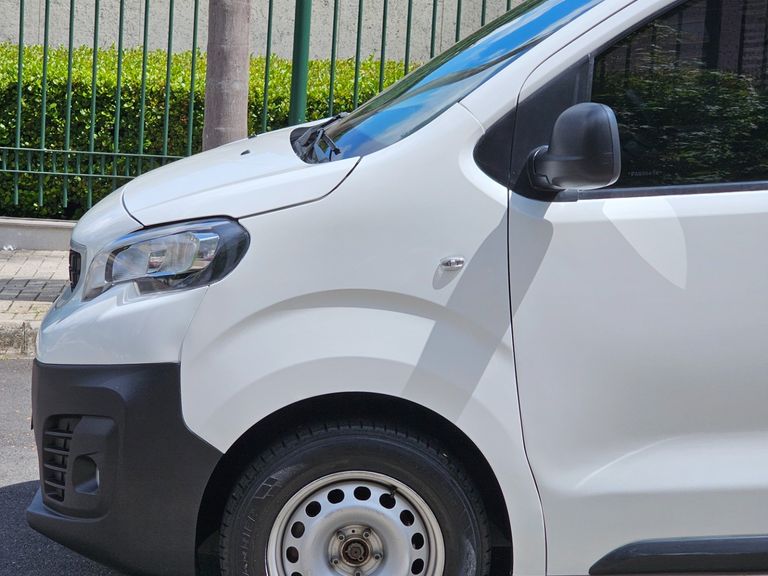 Peugeot Expert Cargo 1.5 Turbo Diesel