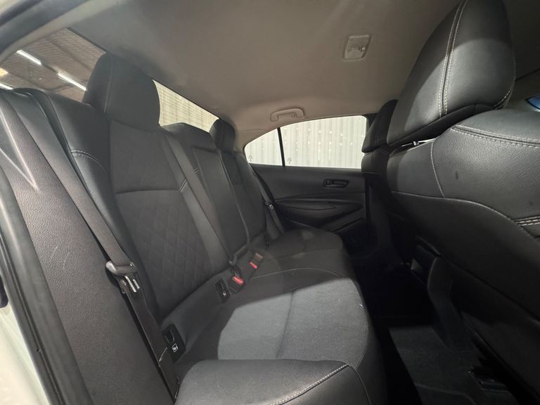 Toyota Corolla GLi 2.0 16V Flex Aut.