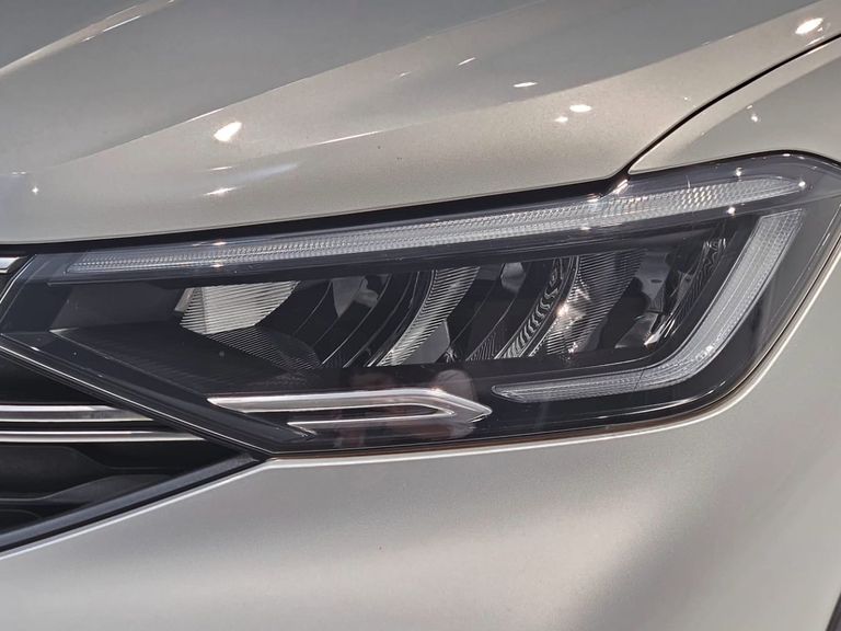 VolksWagen Nivus Highline 1.0 200 TSI Flex Aut.