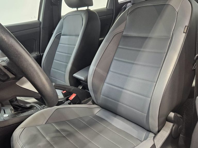 VolksWagen Nivus Highline 1.0 200 TSI Flex Aut.