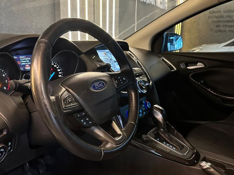 Ford Focus TITA/TITA Plus 2.0  Flex 5p Aut.