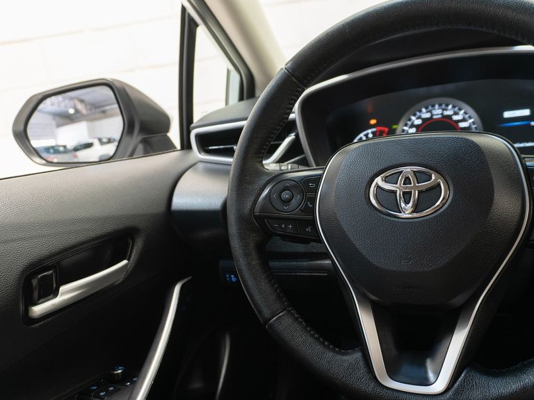 Toyota Corolla XEi 2.0 Flex 16V Aut.