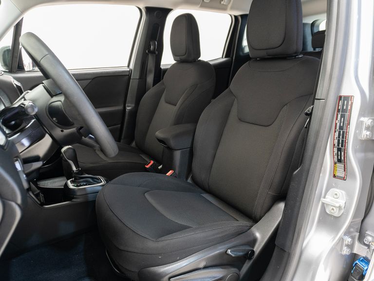 Jeep Renegade 1.8 4x2 Flex 16V Aut.