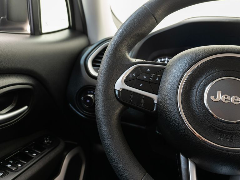 Jeep Renegade 1.8 4x2 Flex 16V Aut.