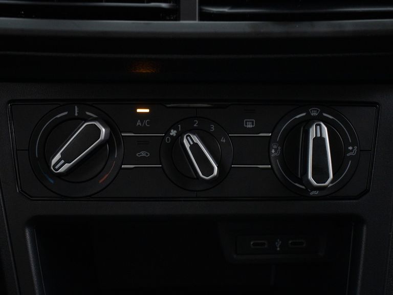 VolksWagen Polo Track 1.0 Flex 12V 5p