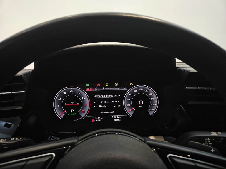 Audi A3 Sed.Perf. Black 2.0 TFSI S-tr. (Hib.)