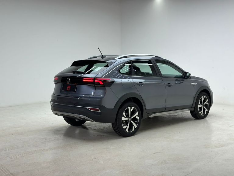 VolksWagen Nivus Highline 1.0 200 TSI Flex Aut.