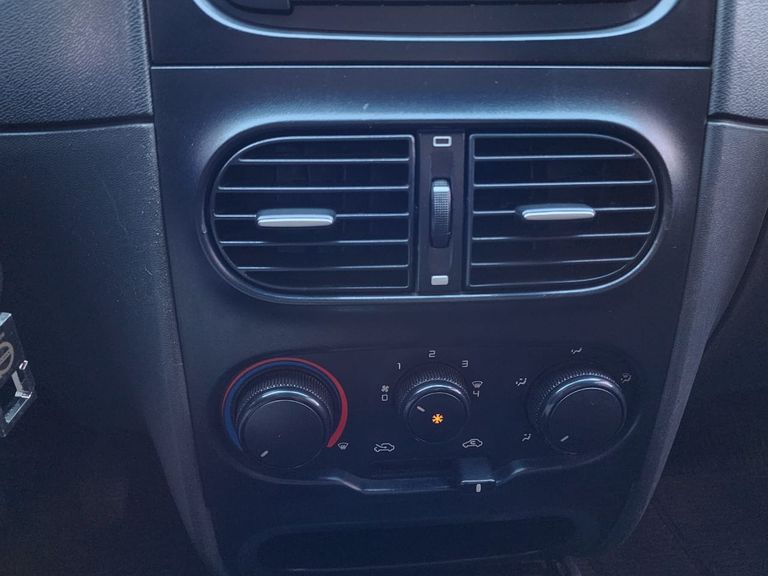 Fiat Strada Working HARD 1.4 Fire Flex 8V CS