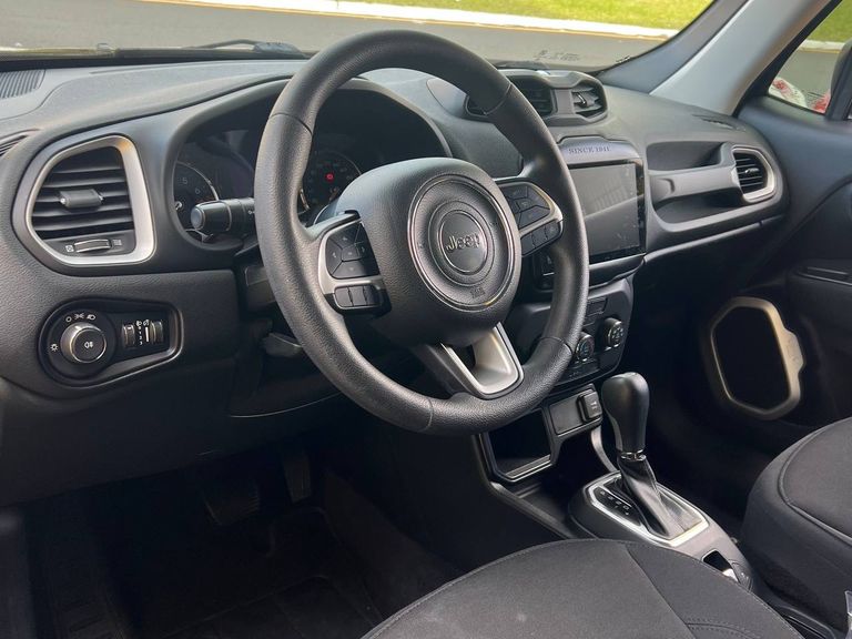 Jeep Renegade 1.8 4x2 Flex 16V Aut.