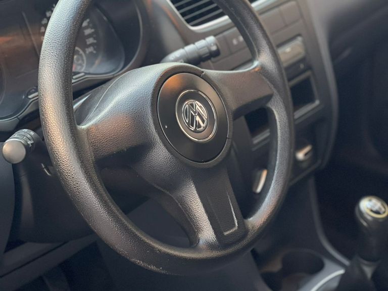 VolksWagen Fox 1.6 Mi Total Flex 8V 5p