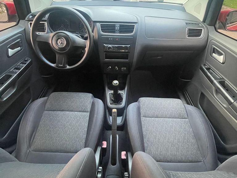 VolksWagen Fox 1.6 Mi Total Flex 8V 5p