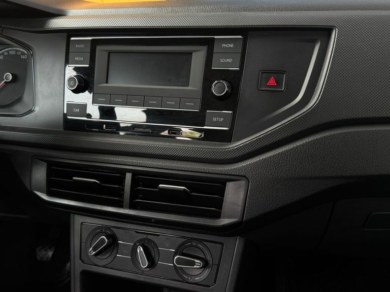 VolksWagen Polo Track 1.0 Flex 12V 5p