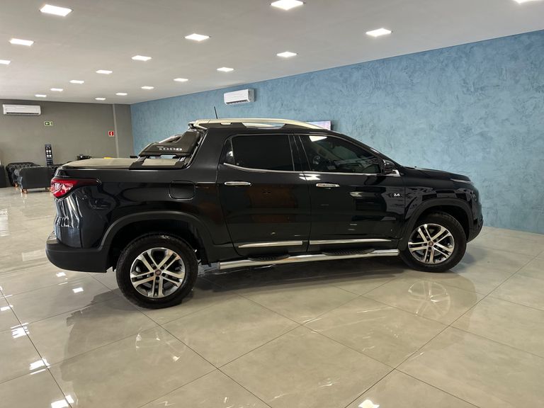 Fiat Toro Volcano 2.4 16V Flex Aut.