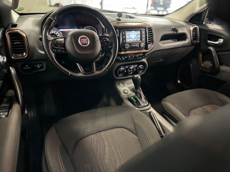 Fiat Toro Volcano 2.4 16V Flex Aut.