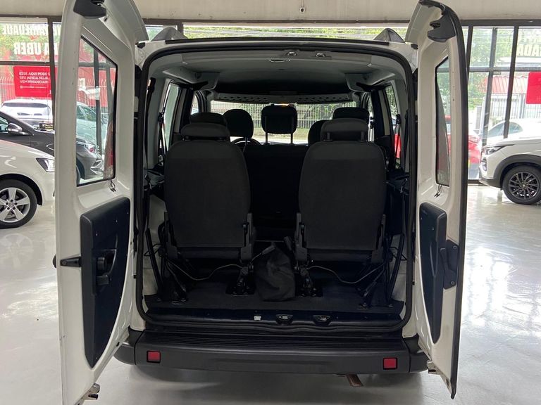 Fiat Doblo ESSENCE 1.8 Flex 16V 5p