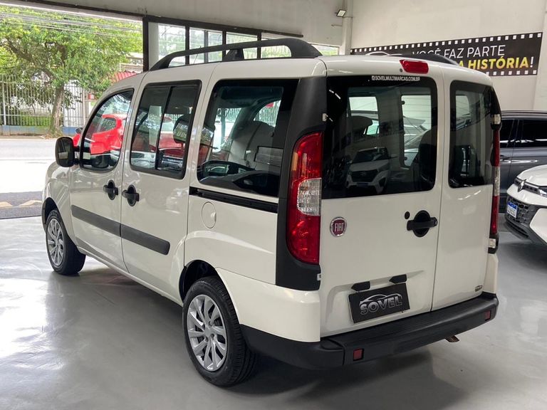 Fiat Doblo ESSENCE 1.8 Flex 16V 5p