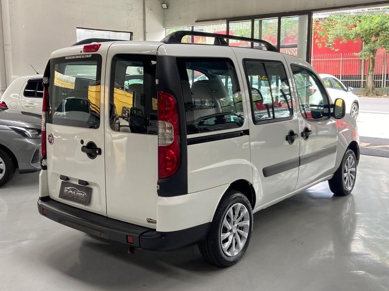 Fiat Doblo ESSENCE 1.8 Flex 16V 5p